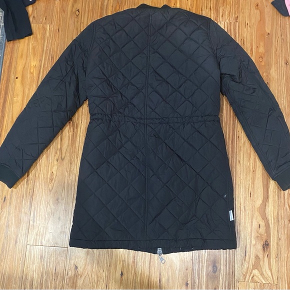 Black Elegant Eden Coat - Picture 5 of 6